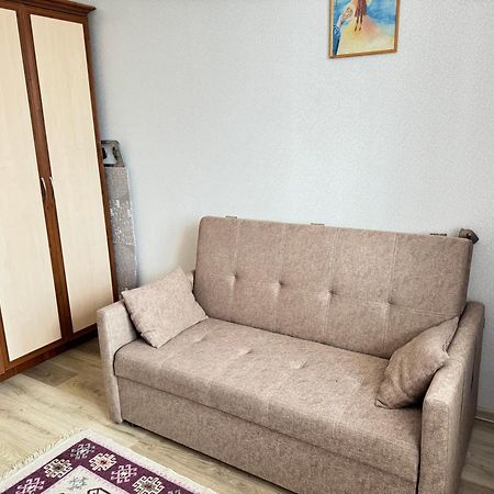 Apartamento Меркурий Astaná Exterior foto